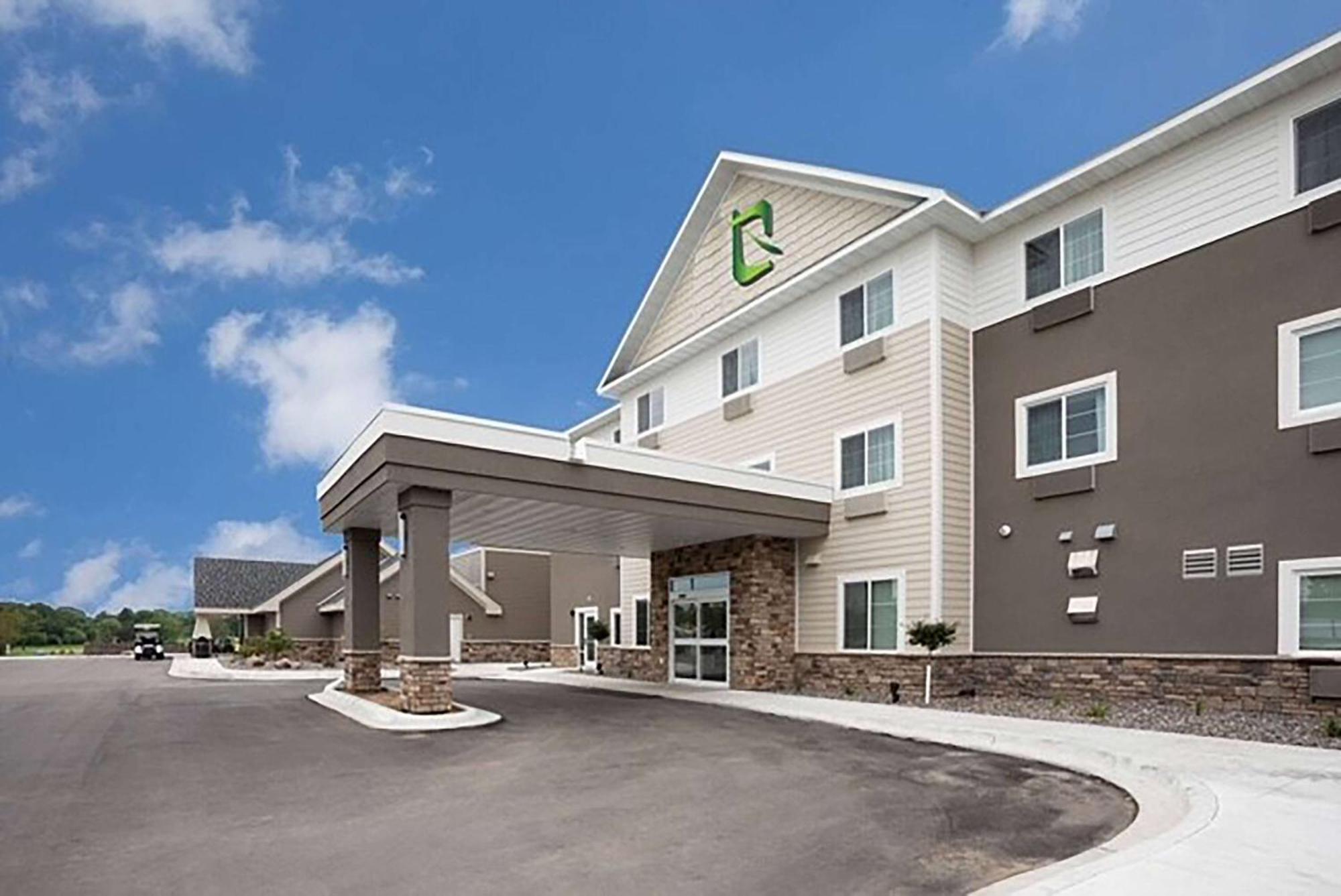 Little Crow Resort & Conference, Trademark By Wyndham Spicer Buitenkant foto